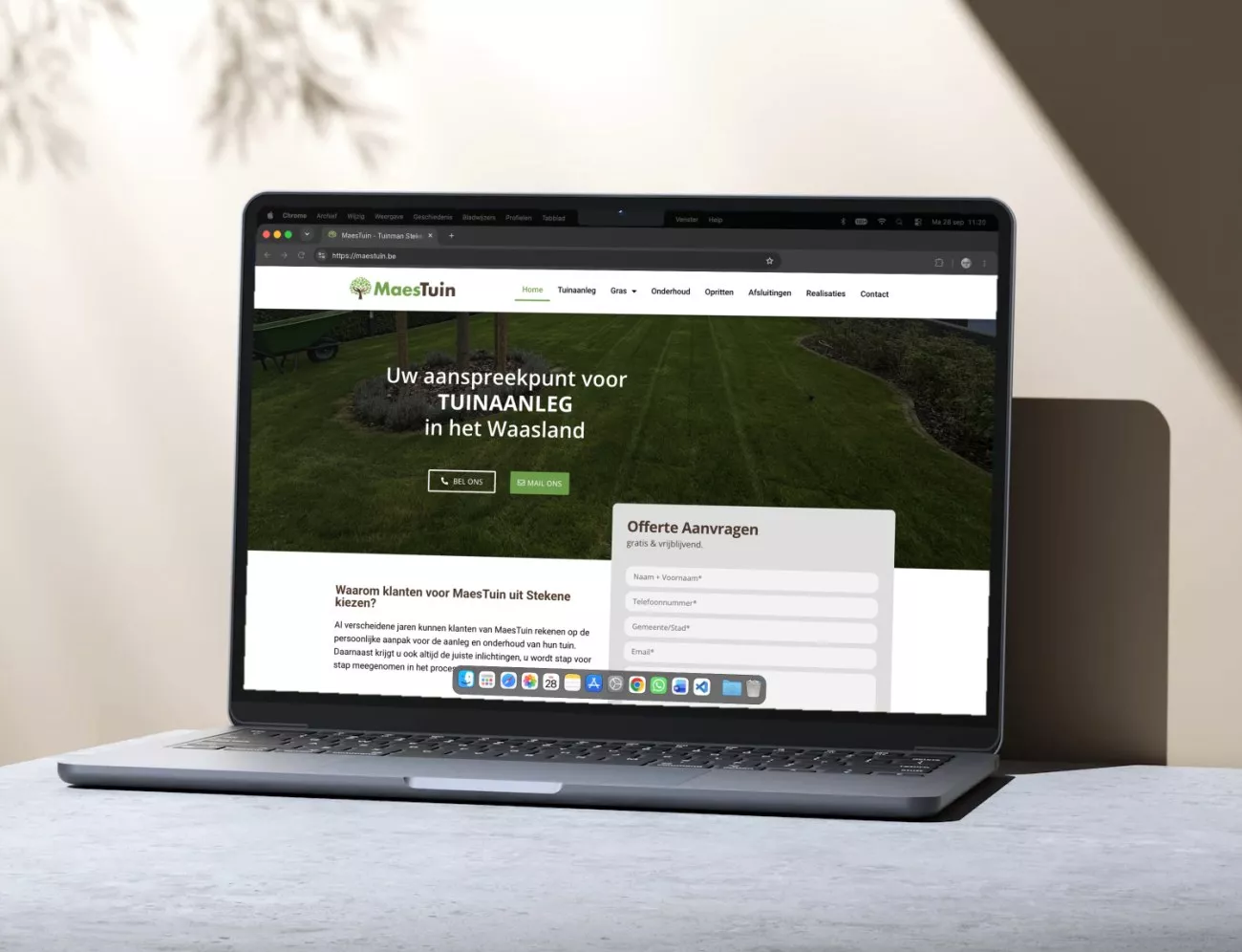 Website van MaesTuin op een MacBook, ontworpen en gebouwd door Offlow